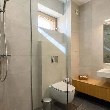 Luxury With Hot Pool Chalet *