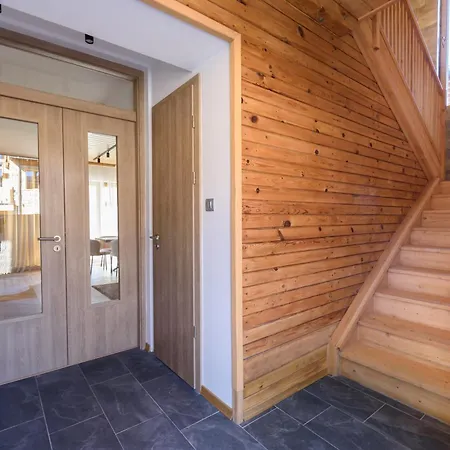 Luxury With Hot Pool Chalet *