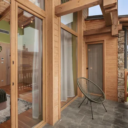 Luxury With Hot Pool Chalet *