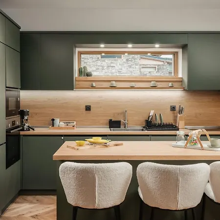 Luxury With Hot Pool شاليه *