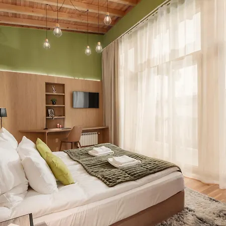 Chalet Luxury With Hot Pool *