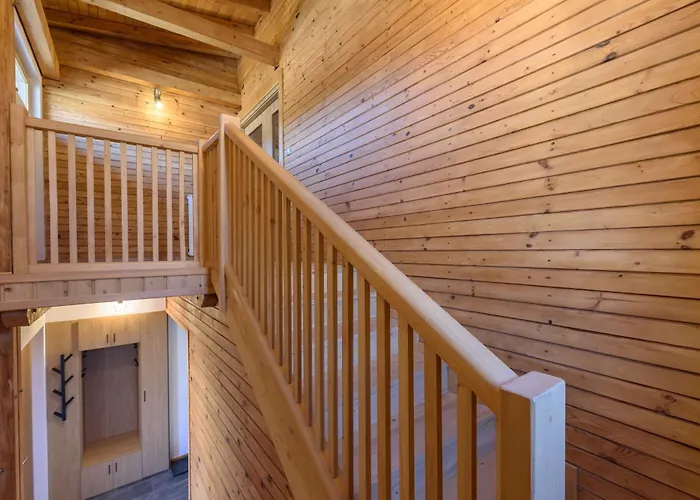 Luxury With Hot Pool