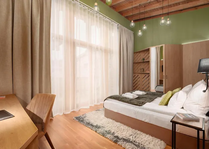 Luxury With Hot Pool Chalé Banya