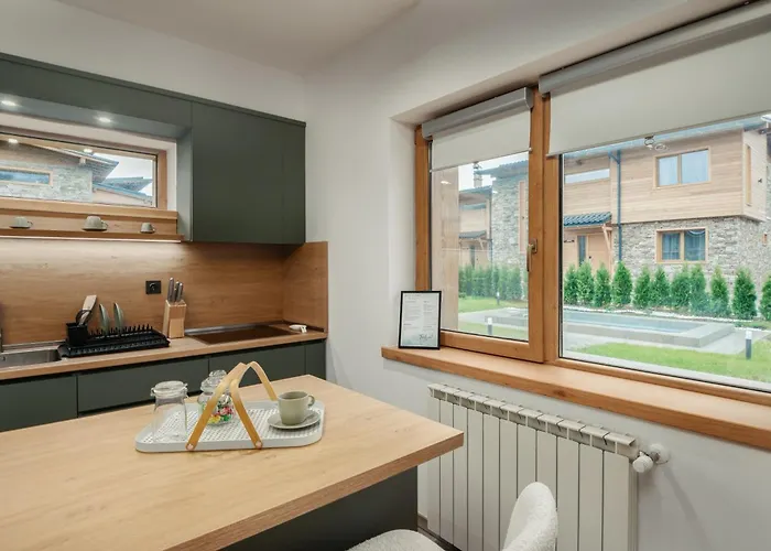 Luxury With Hot Pool